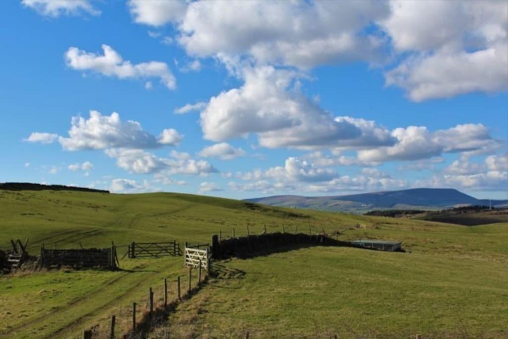 Villa Rita'S Roost, Lancs, Tranquil With Amazing Views Burnley Exterior foto
